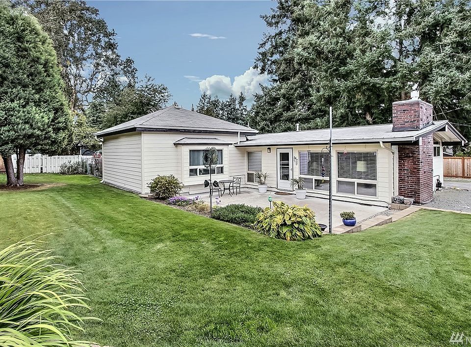 1st image of 3670 67th Ave W
