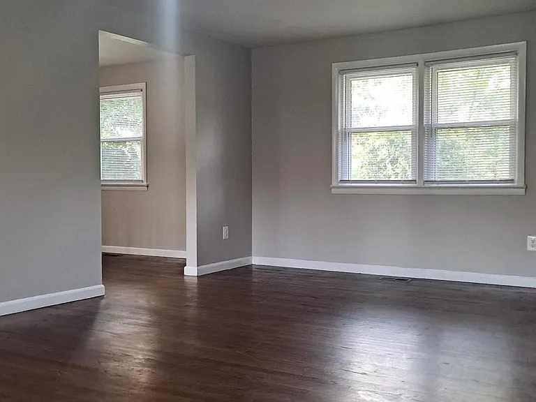 7713 Lorton Rd — Photo 6
