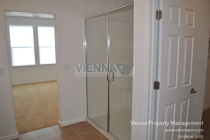 101 Chesapeake Ct — Photo 21