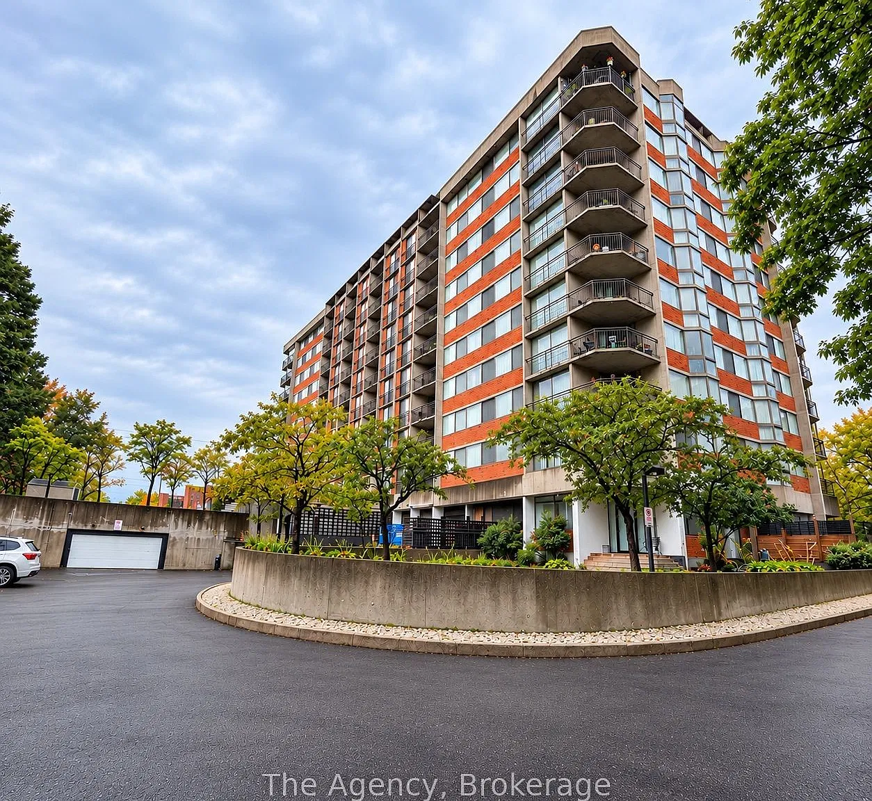 1 bed, $1,999 — Photo 2