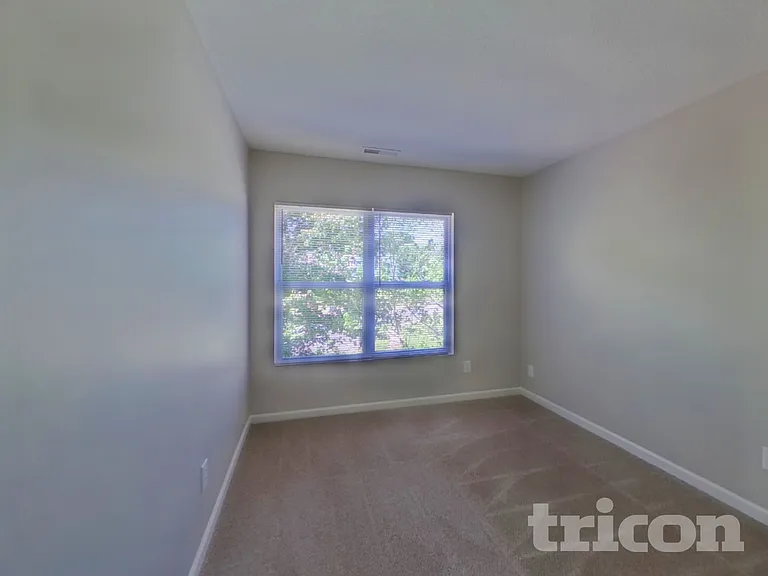 412 Bent Leaf Ct — Photo 14