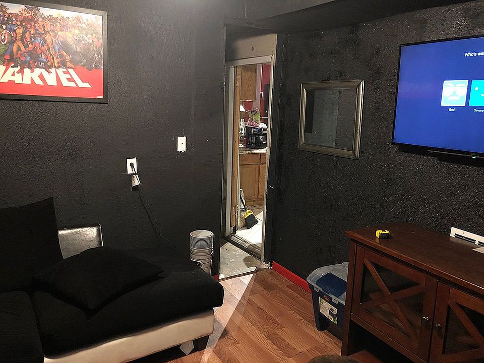 1st image of 2920 Thomas St