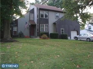 30 Oakview Ave, Cherry Hill, NJ 08002