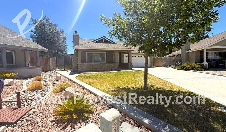 13675 Ruby Cir — Photo 3