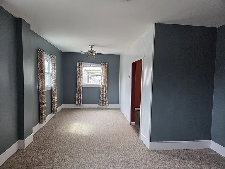 44 Gilfillan St — Photo 5