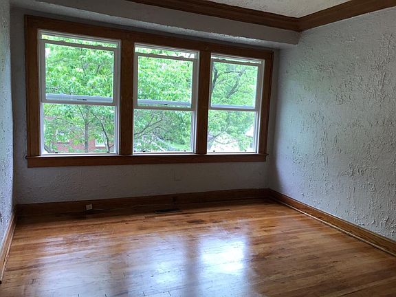 Dinning Room Windows