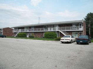 411 S Parkway Dr APT 07, Bloomington, IN 47403