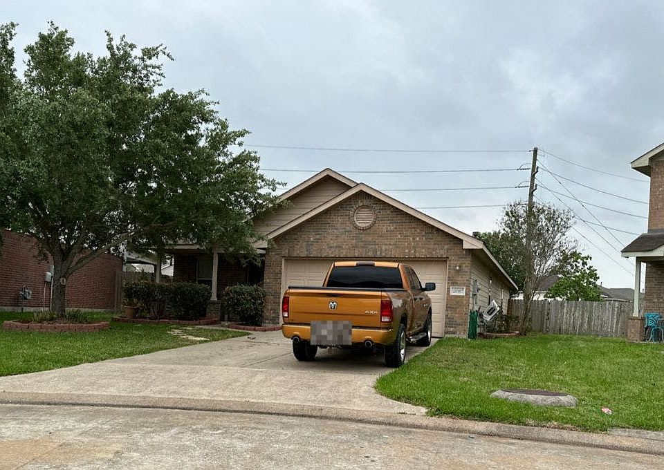 2nd image of 20907 Hazy Bluff Ct
