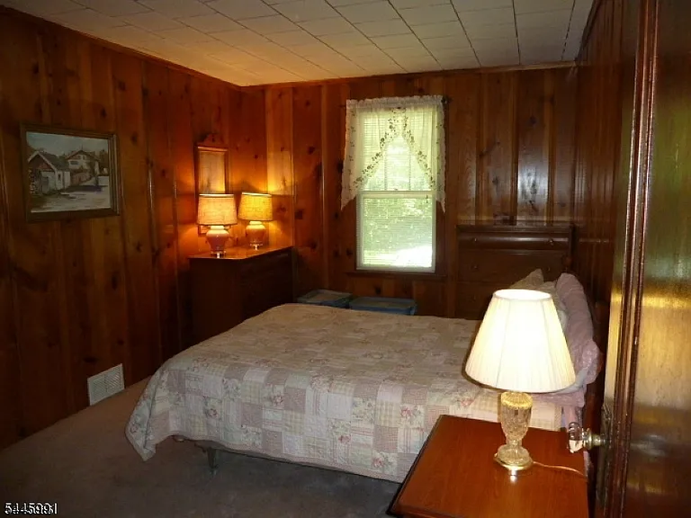 860 Burnt Meadow Rd — Photo 14