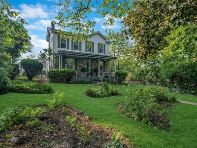 1188 Greentree Rd, Pittsburgh, PA, 15220