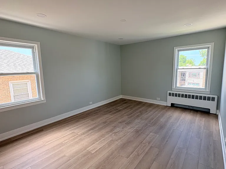 2724 W Summerdale Ave #2 — Photo 15
