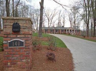 140 Lucky Dr, Marietta, GA 30068