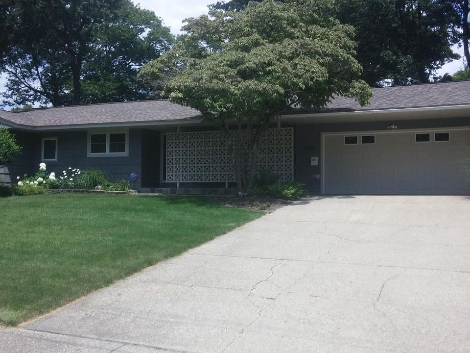1st image of 3050 Sherwood Ct