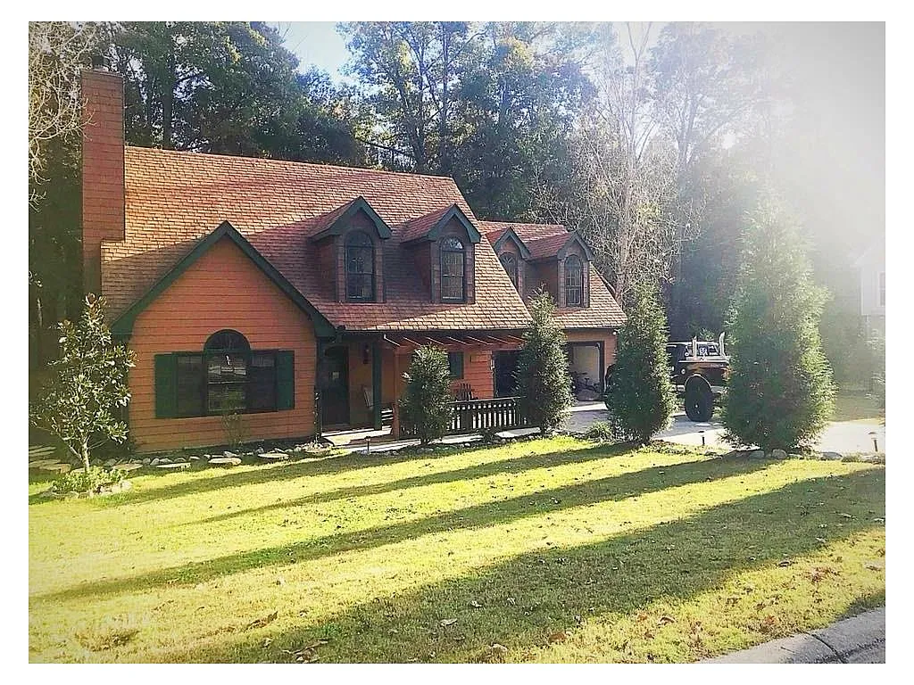 1230 Burning Bush Dr photo 1