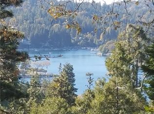 157 Fremont Rd, Lake Arrowhead, CA 92352