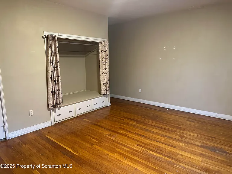 506 Colfax 1st Loop #1ST FLOOR — Photo 15