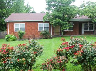 5637 Kentwood Rd, Knoxville, TN 37912