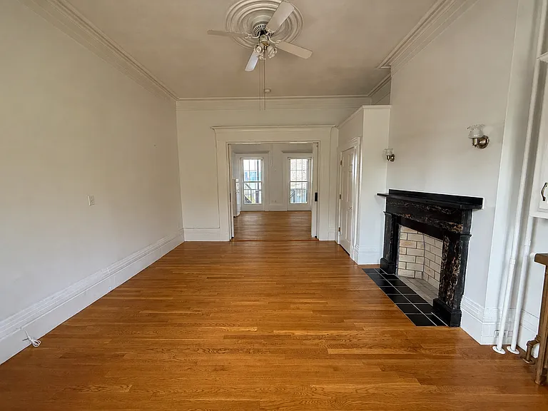 187 Webster St #2 — Photo 7