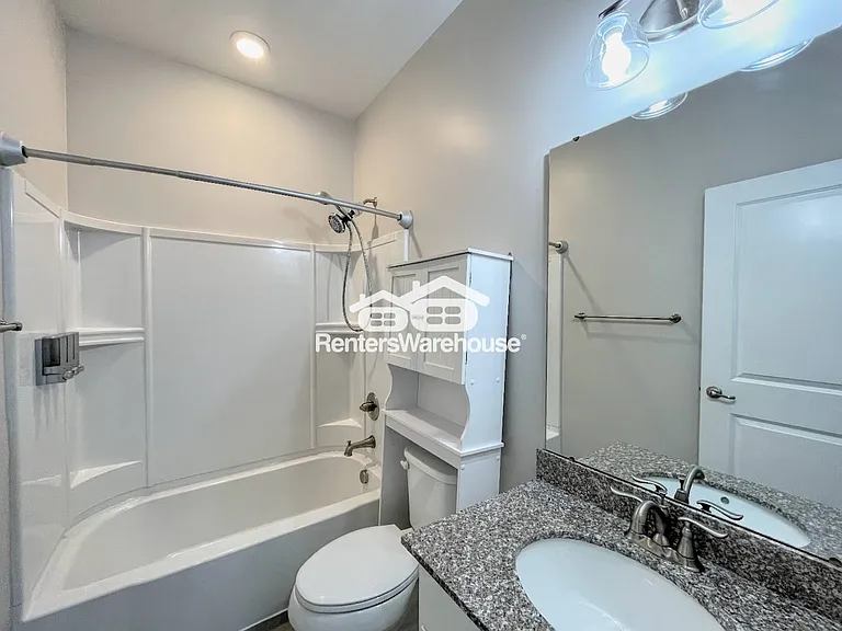 521 Charles Porteus Ln — Photo 29