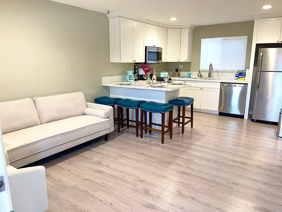1st image of 3401 Linda Vista Ter