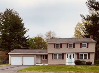 34 Simon Rd, Enfield, CT 06082
