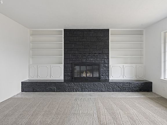 4th image of 2160 Lombard St