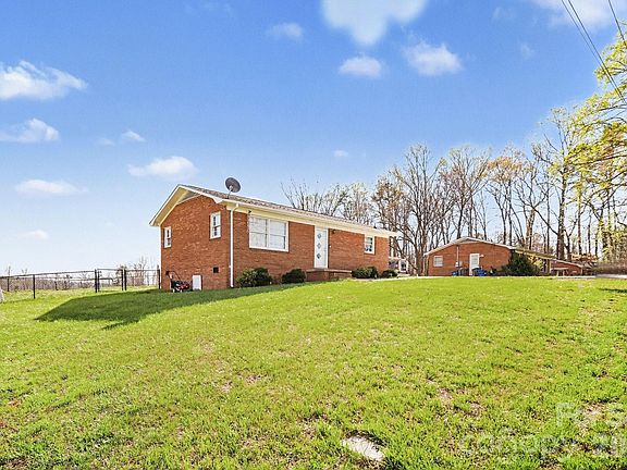 3rd image of 6408 River Bend Rd