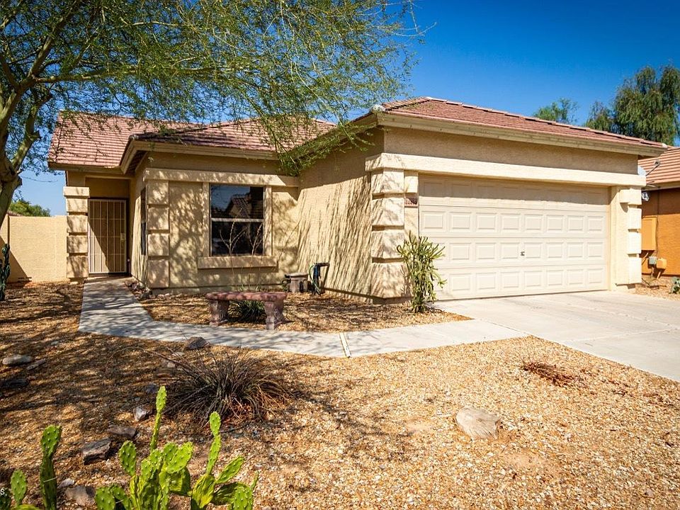 1st image of 44494 W Cypress Ln