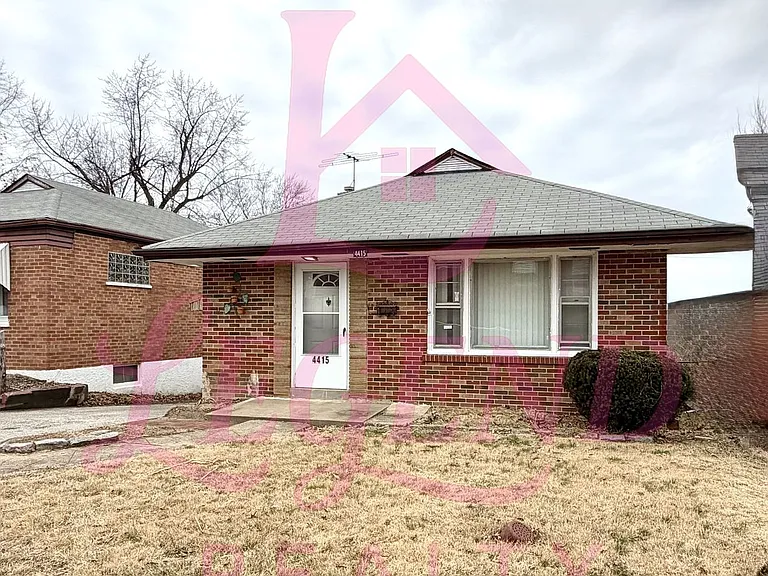 4415 Stivers St — Photo 1