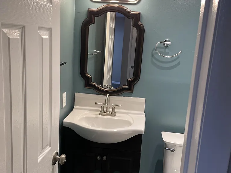380 Minor St #4 — Photo 6