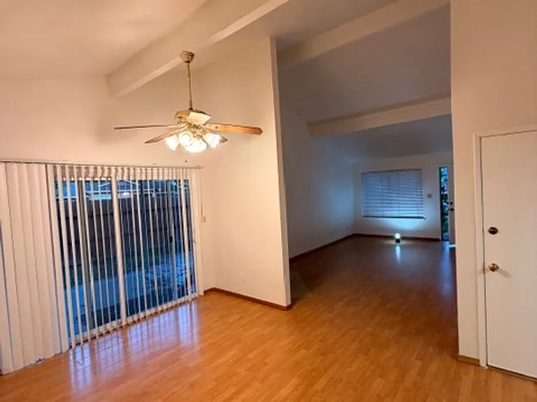 3731 Scallop Ct — Photo 4