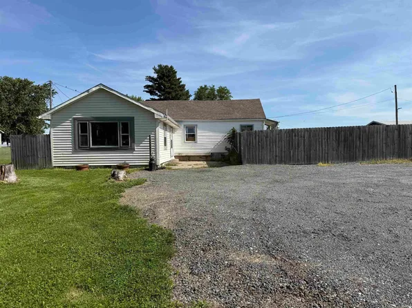 8746 W Us Highway 40, Knightstown, IN 46148