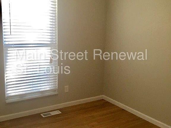 5th image of 6761 Mignon Dr