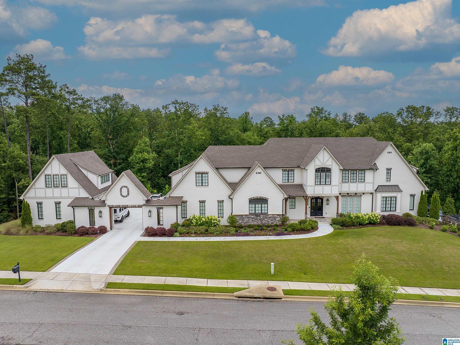 4254 Glasscott Xing, Hoover, AL 35226 MLS 1361752 Zillow
