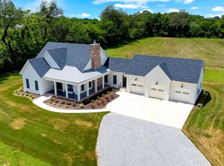 411 Bryan Rd, Hillsboro, TN 37342