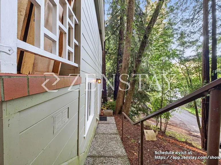 10541 Old River Rd — Photo 24