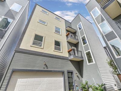 1415 W 24th St #D, Houston, TX, 77008
