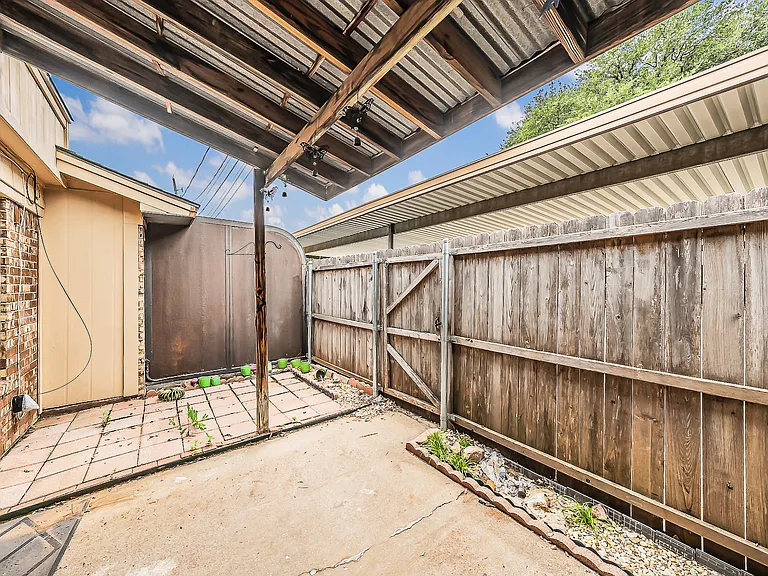 5003 Maryanna Way #D — Photo 21