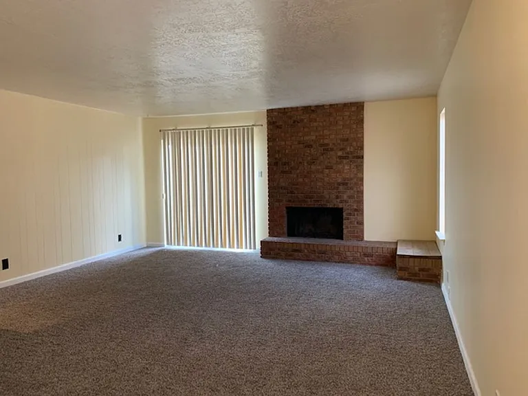 8513 Capulin Rd NE — Photo 9