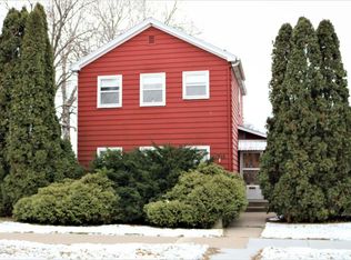 1718 Market St, La Crosse, WI 54601