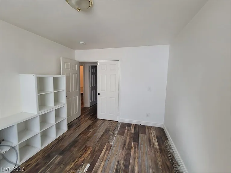 10799 Flame Vine Ct — Photo 23