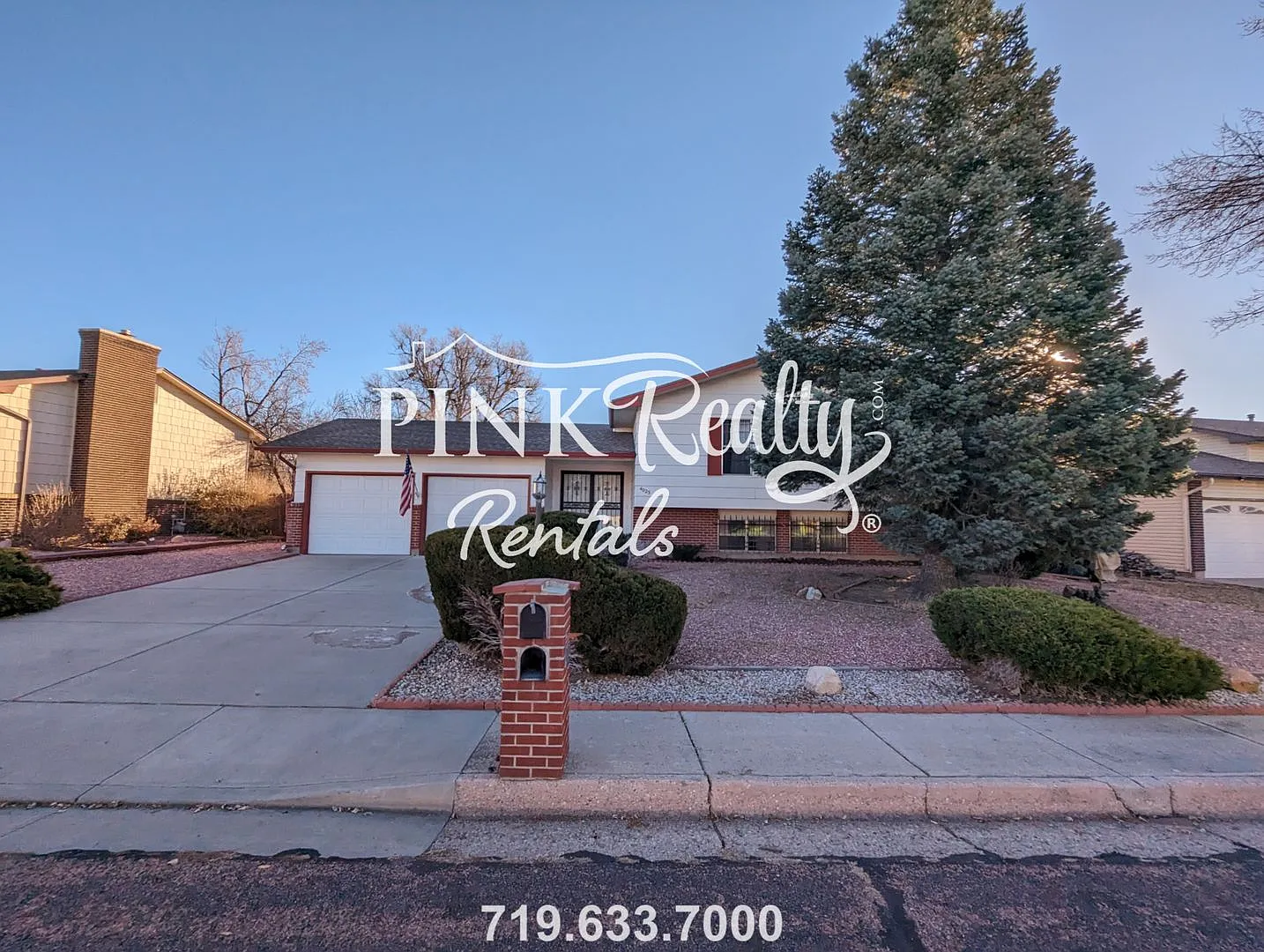 Great 4-Bedroom Home in Security! — Photo 3