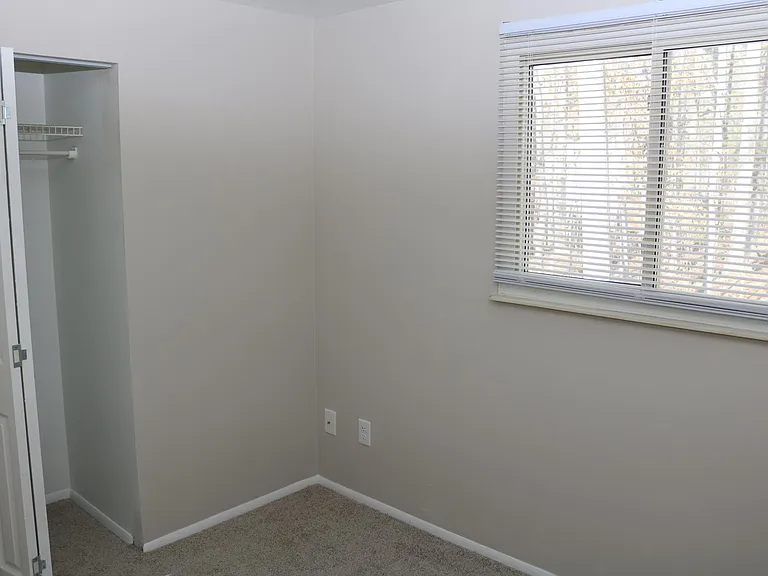 9211 Nash Ave — Photo 24