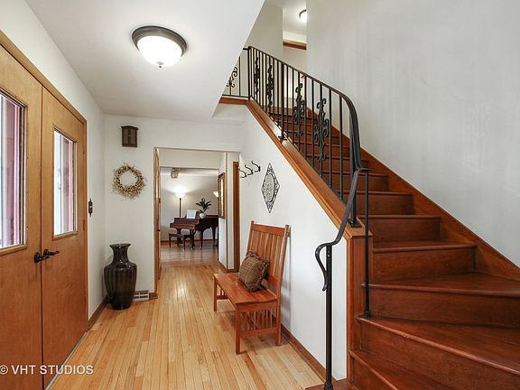 3rd image of 11606 Schuette Cir