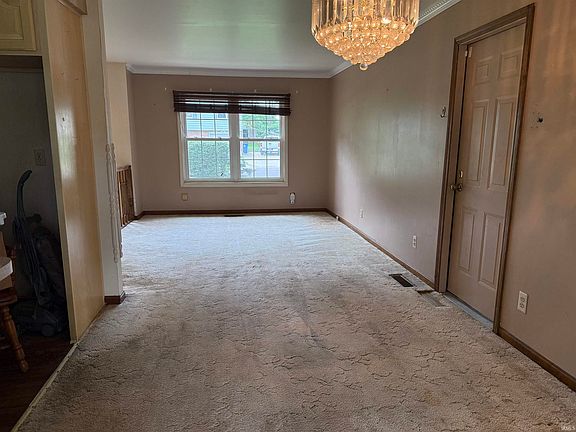 5th image of 7344 Oakpark Dr