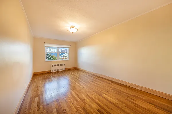 Rented by Compass | media 21