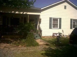 965 S Blackstock Rd, Landrum, SC 29356