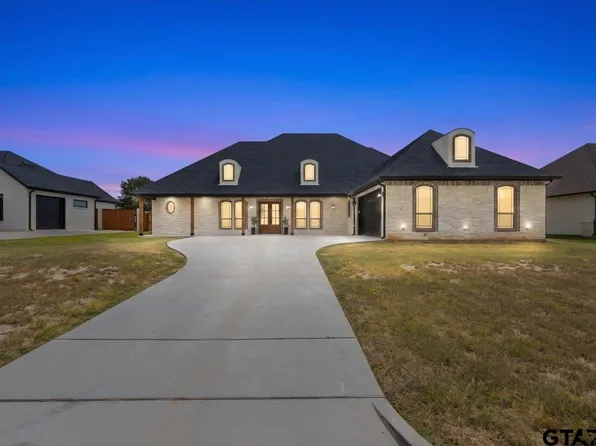 89 Ryder Cup Trl, Lindale, TX 75771