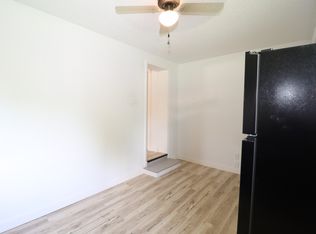 21 Larue St #10, Reeds Spring, MO 65737