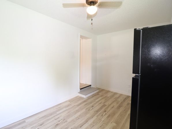 21 Larue St #10